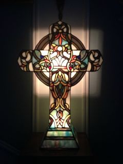Tiffany Style Stained Glass Lighted Cross Lamp