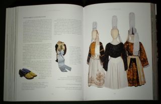 Book French Folk Costume Bretagne Regional Ethnic Fashion Embroidery France Old