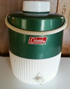 Nice Vintage Coleman Jug 2 Gallon Water Cooler Green 8 Quarts Thermo Cooler
