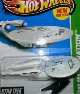 Hot Wheels Star Trek U s s Enterprise NCC 1701 Battle Damaged