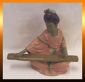 Japanese Geisha Girl Playing Koto Musical Instrument Ceramic 7" Figure Statue