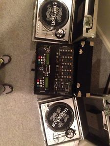 DJ Equipment with Cases Turntables Mixer CD Mixer