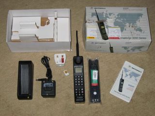 Details about MOTOROLA 3200 GSM Vintage BOXED brick phone NEW BATTERY