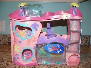Littlest Pet Shop LPS Cozy Care Adoption Center Playset
