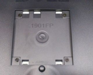 Qty Dell 1901FP 19" UltraSharp LCD TFT Monitor Stand VGA DVI USB Tested