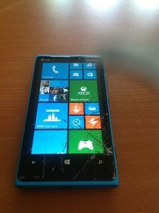 Cracked Glass Red Unlocked Nokia Lumia 920 Windows Phone 8 32GB at T Tmobile