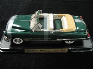 1949 Cadillac Coupe DeVille Convertible Green Road Signature 1 18 Car Mint