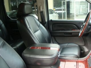 Navigation 22 inch Wheels New Nitto Tires One Owner Perfect Carfax Low Miles
