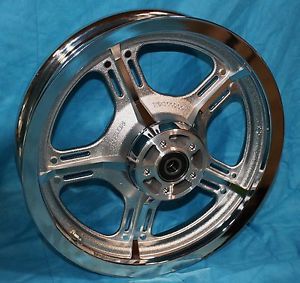 Harley Davidson New Chrome Lighteningstar Rear Wheel Kit 16" 41104 03