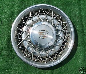 Cadillac Spoke Wire Wheel Hubcap Brougham Hub Caps