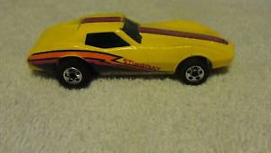 1975 Hot Wheels Corvette Stingray Mattel Collectible