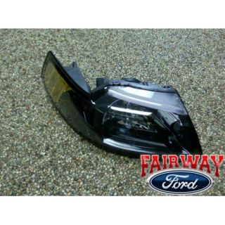 01 02 03 04 Mustang Genuine Ford Parts Right Passenger Head Lamp Light New