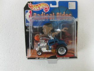 NBA Radical Rides Court Collection #33 Grant Hill Detroit Pistons In His Souped Up 143 Scale Diecast Hot Rod From Hot Wheels 1998 Toys & Games