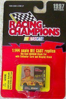 1997 Nascar Racing Champions Sterling Marlin #4 1144 Scale Die Cast Replica Stock Car with Collector Card and Display Stand Toys & Games