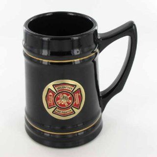 Fire Fighter Ceramic Tankard/Beer Mug Drinkware High Gloss Black Finish with 2 Inch Emboseed Aluminum Medallion Litho Print Kitchen & Dining
